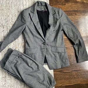 White House black market grey suit